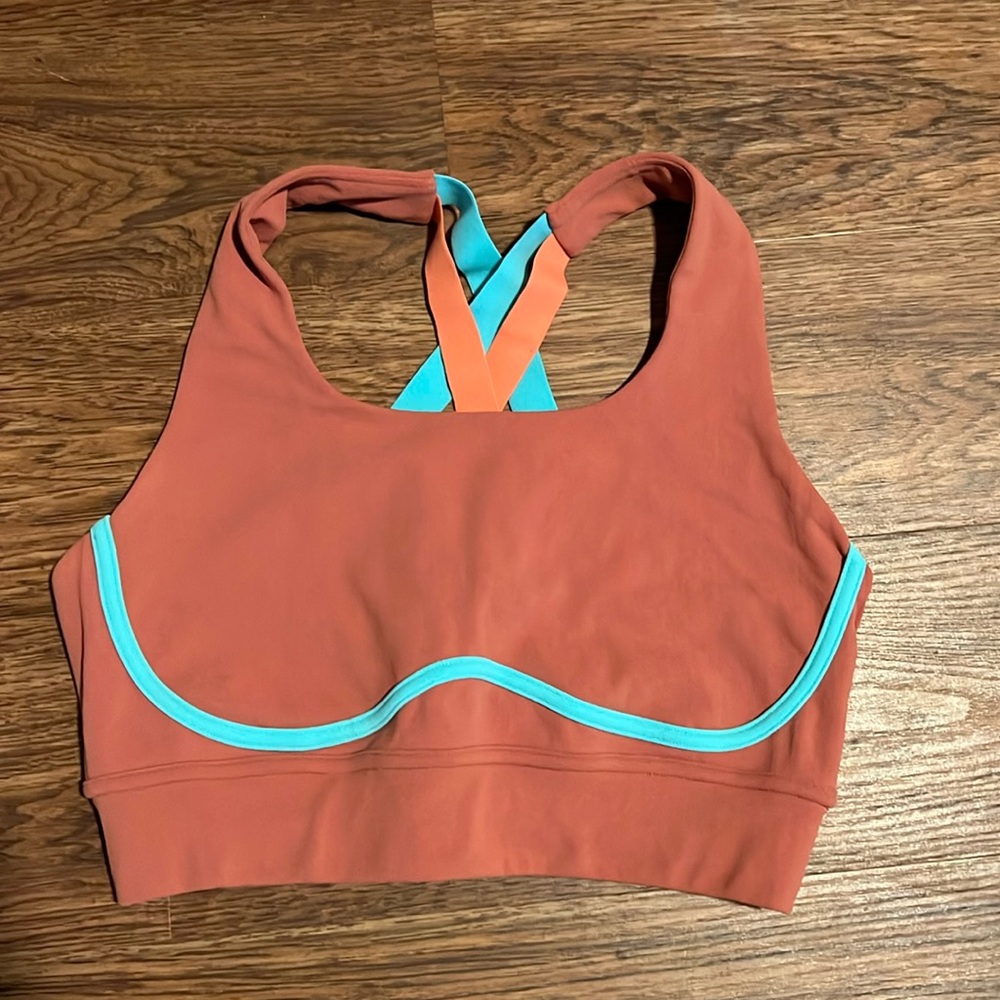 Fabletics Freya SculptKnit® Sports Bra